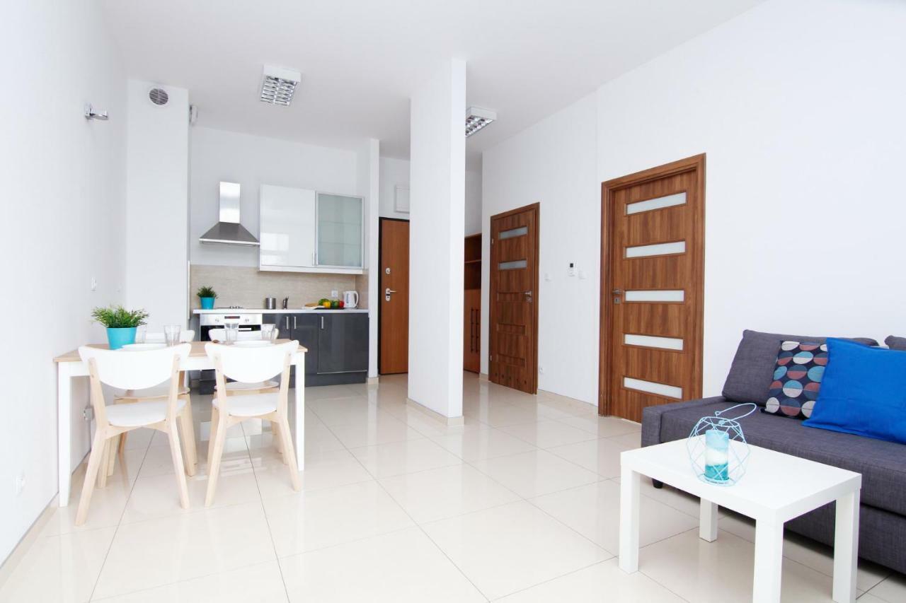 Blue River - Walonska 7 - Apartment With Garden Βρότσλαβ Εξωτερικό φωτογραφία